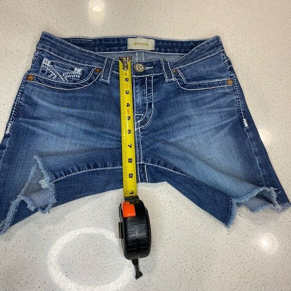 Big Star Stretch Denim Shorts Women’s Size 27 EUC - Picture 4 of 10